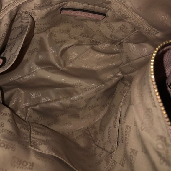 Michael Kors Leather Shoulder Bag EUC - Picture 15 of 15